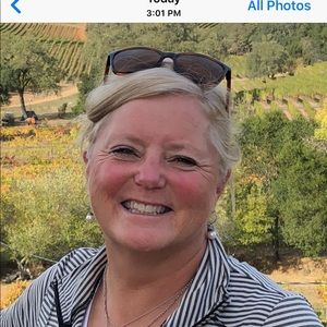 Meet your Posher, Ellen